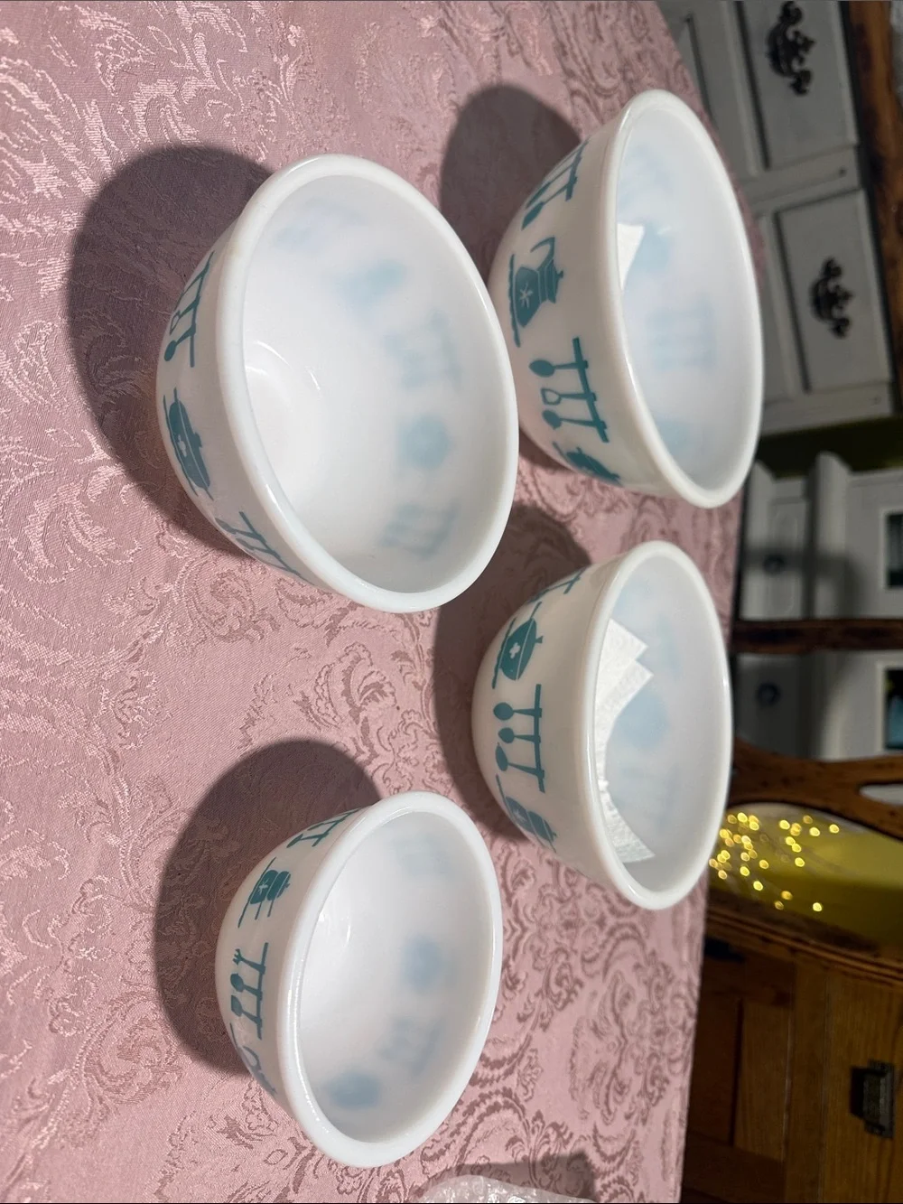 Hazel atlas kitchen aids turquoise mixing bowl set